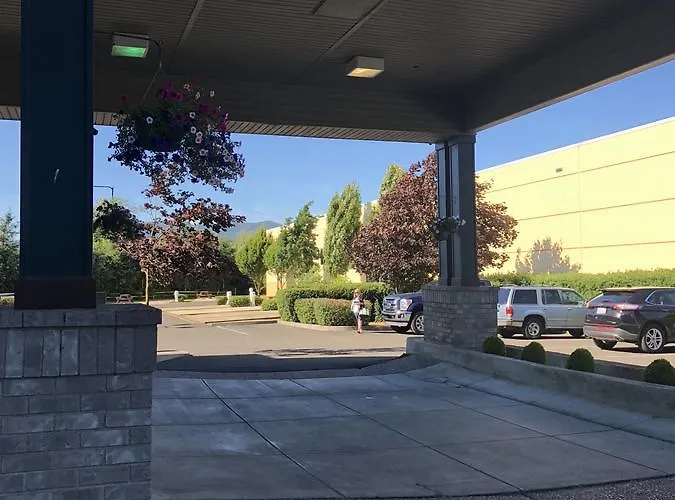 The Ashley Inn Of Tillamook